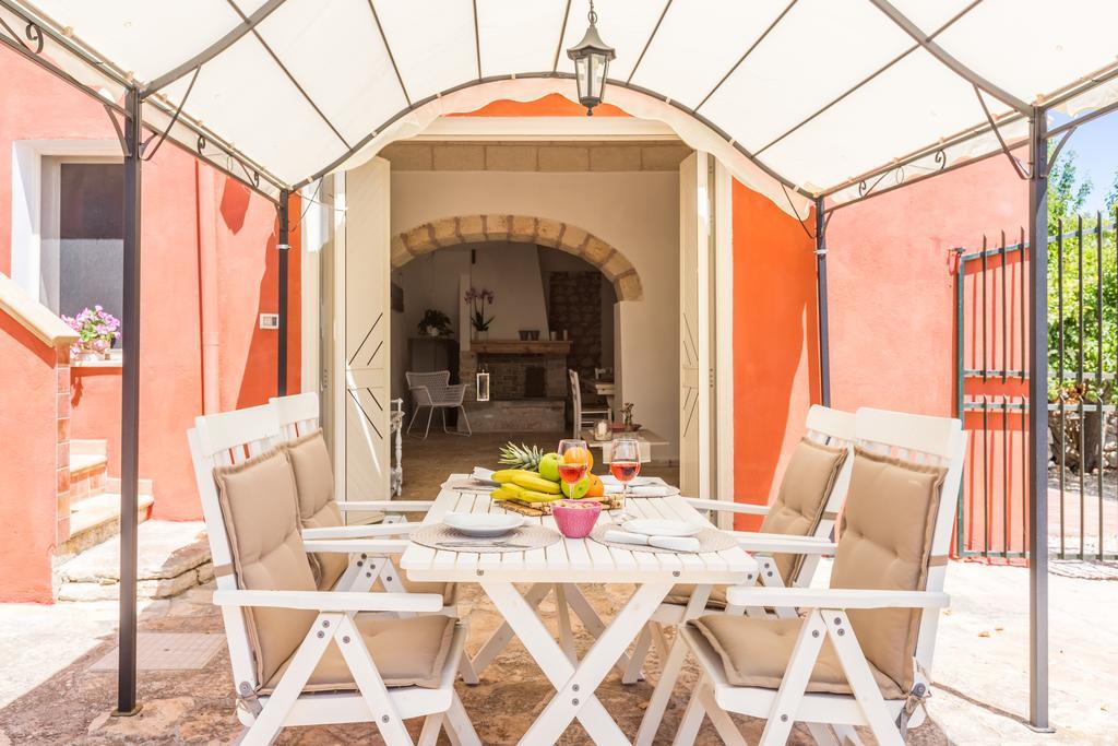 La Corte Della Masseria San Vito dei Normanni Buitenkant foto